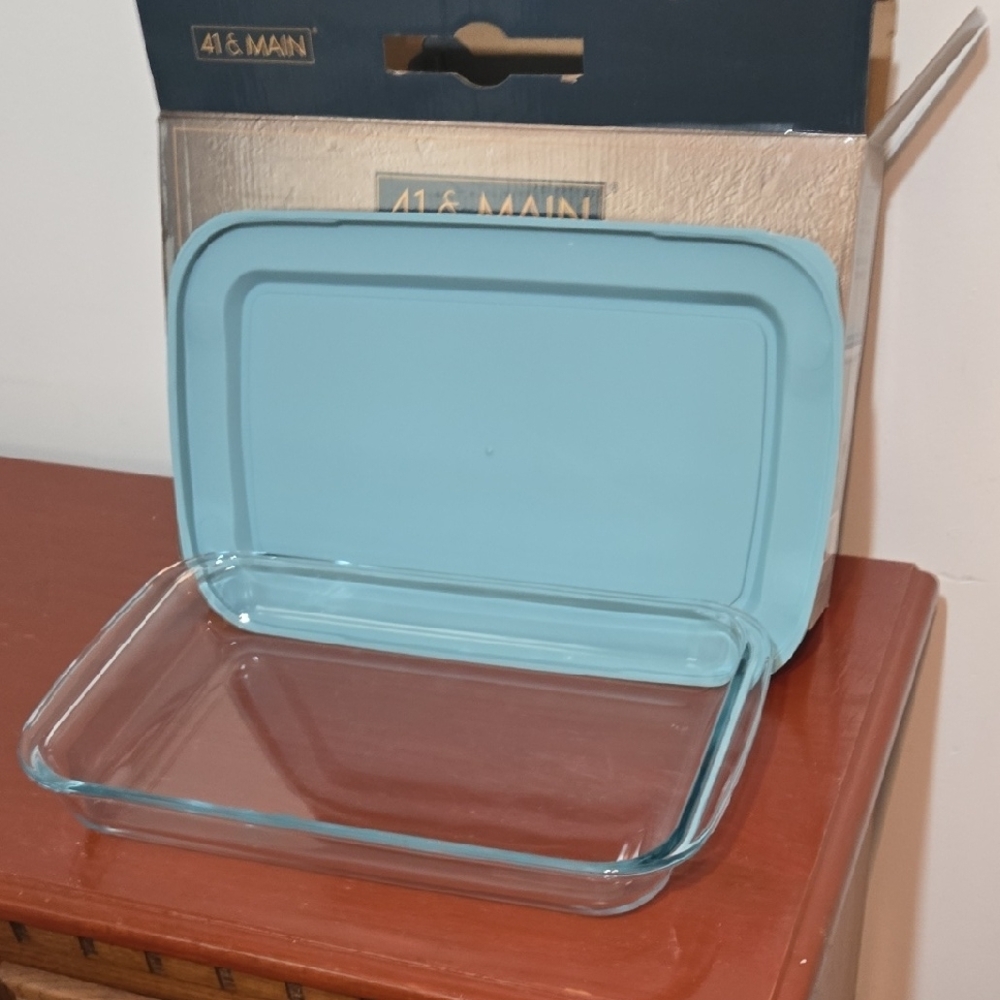 Teal Rectangular Food Storage Container - Picture 4 of 4
